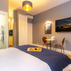 Chics Du Vieux-port Apartment