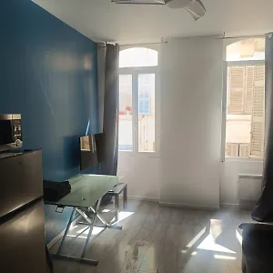 Beau 2 Pieces Vieux Port De Apartment