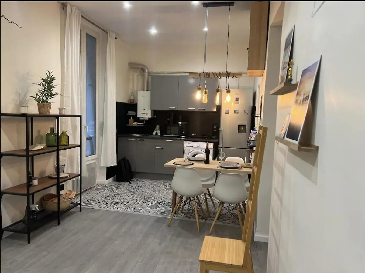 Le Sainte-Abbaye Saint-Victor Apartment Marseille France
