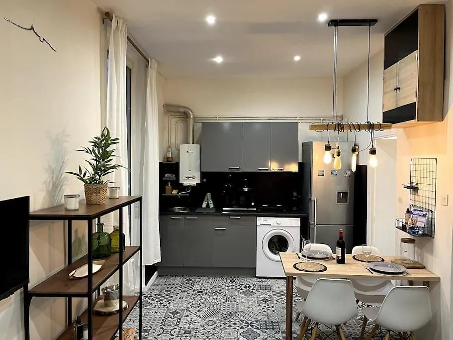 Le Sainte-Abbaye Saint-Victor Apartment Marseille 0*,